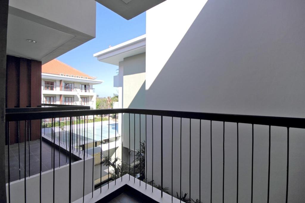 Двухместный (Улучшенный номер с кроватью размера «king-size»), Hotel Santika Siligita Nusa Dua