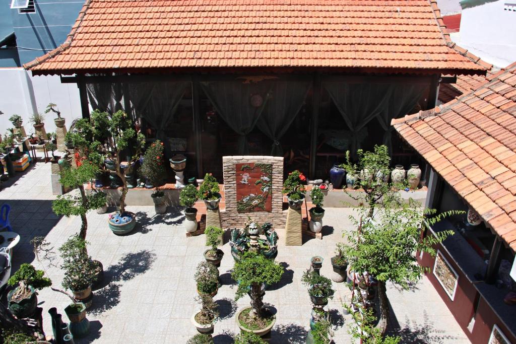 91 Homestay, Cafe, Bonsai