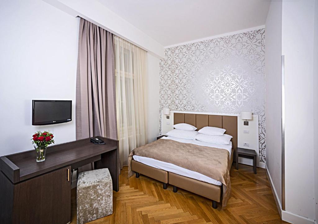 Двухместный (Стандартный двухместный номер с 1 кроватью), Отель Deminka Palace