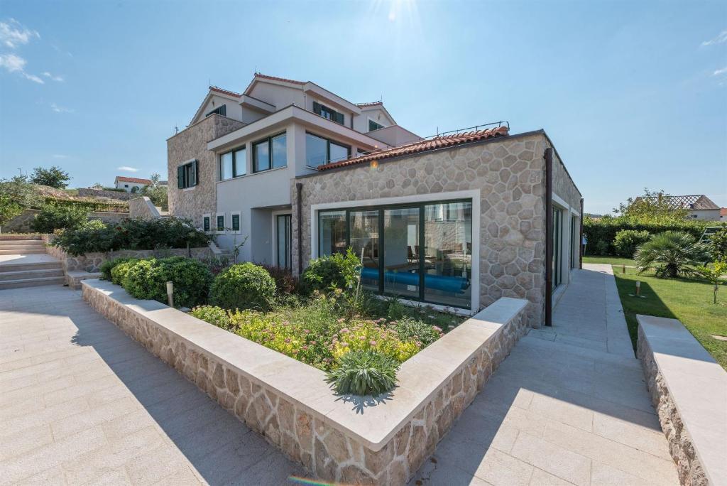 Villa Betina photo 1