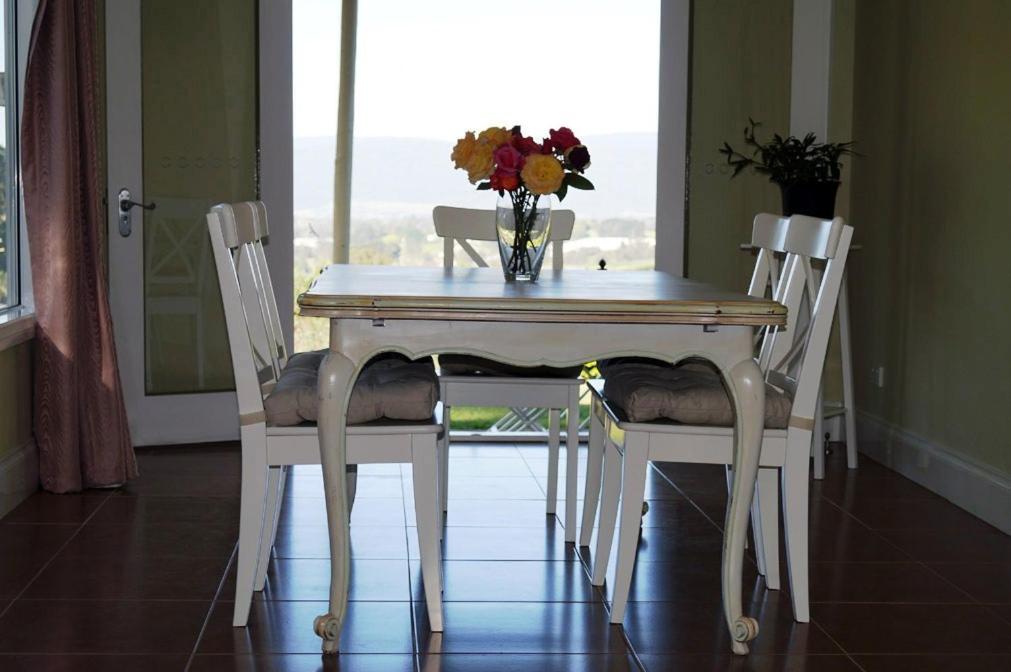 Eagle's View Cottage - Yarra Valley photo 1