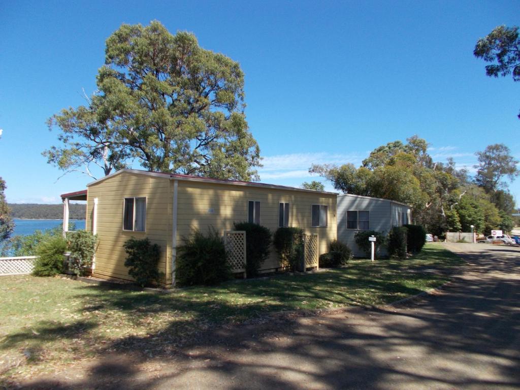 Regatta Point Holiday Park photo 1