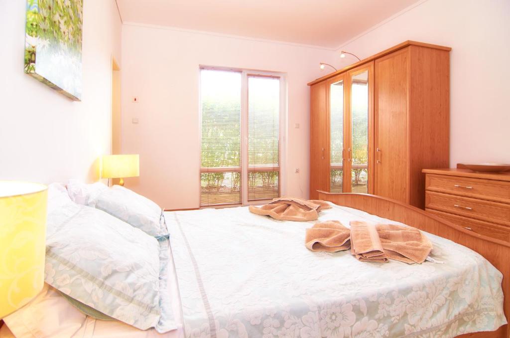 Villa Knox photo 1