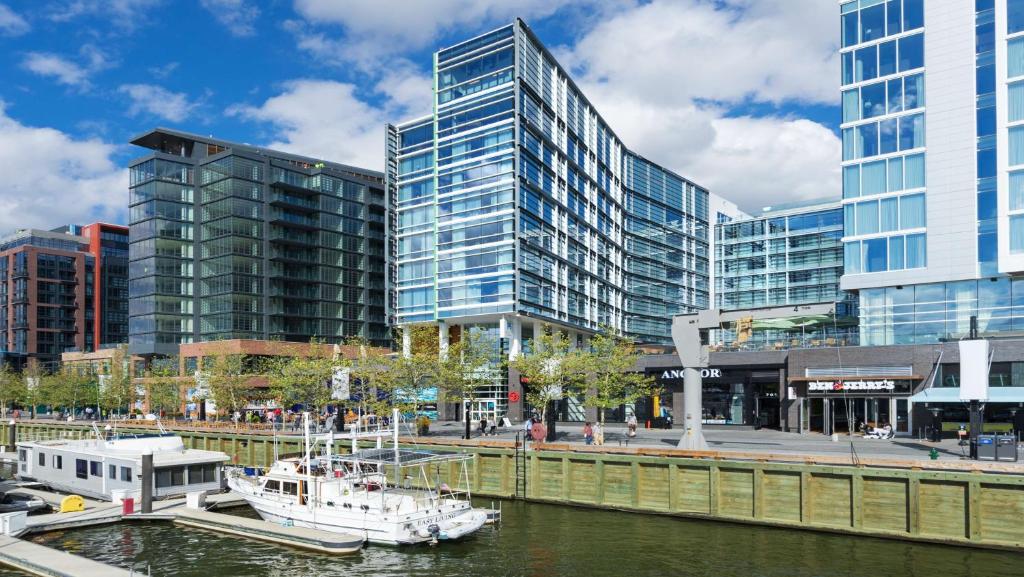 Hyatt House Washington DC/The Wharf image