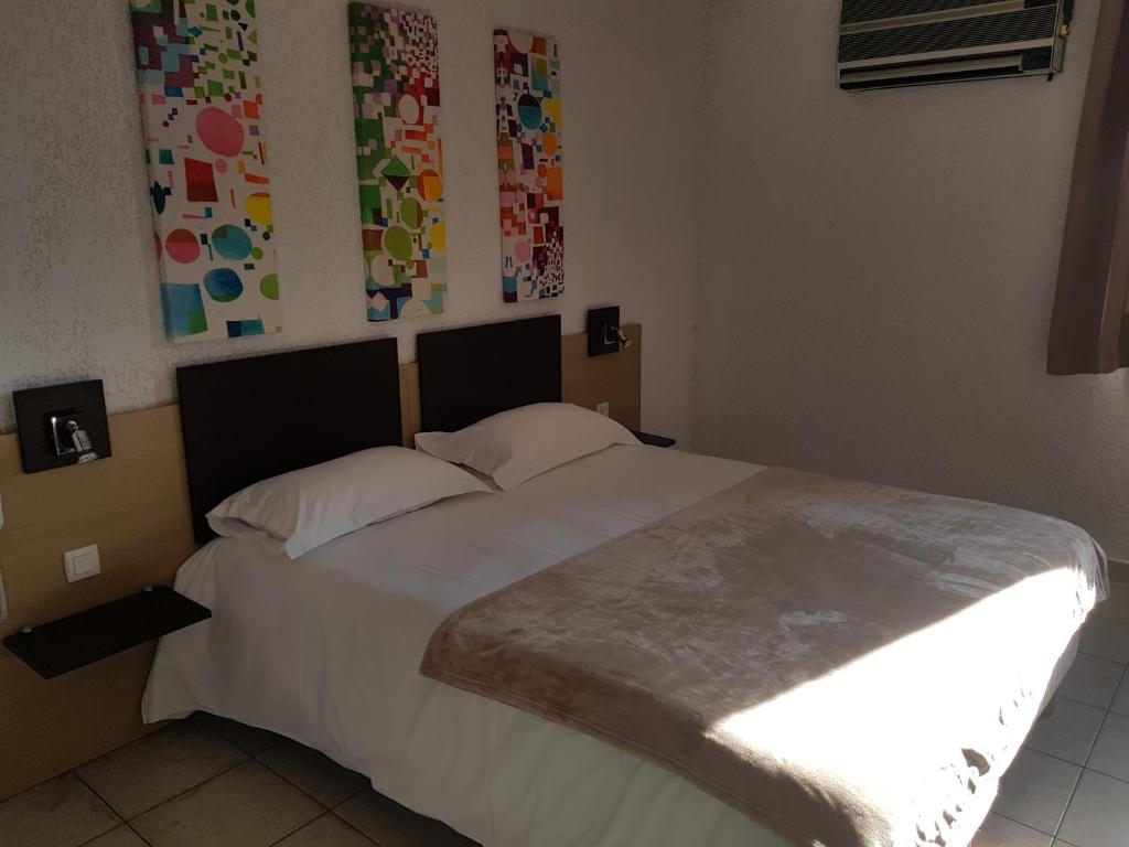 Hotel & Restaurant le Saint Jean photo 1