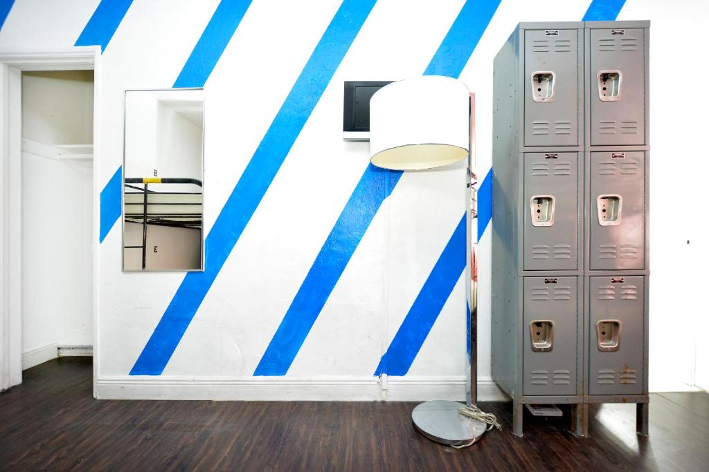 Семейный (Отдельный номер для 6 человек), South Beach Rooms and Hostel