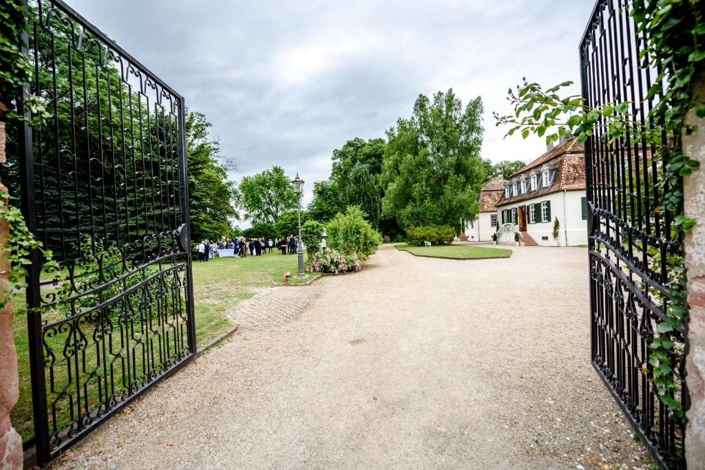 Jagdschloss Mönchbruch photo 2