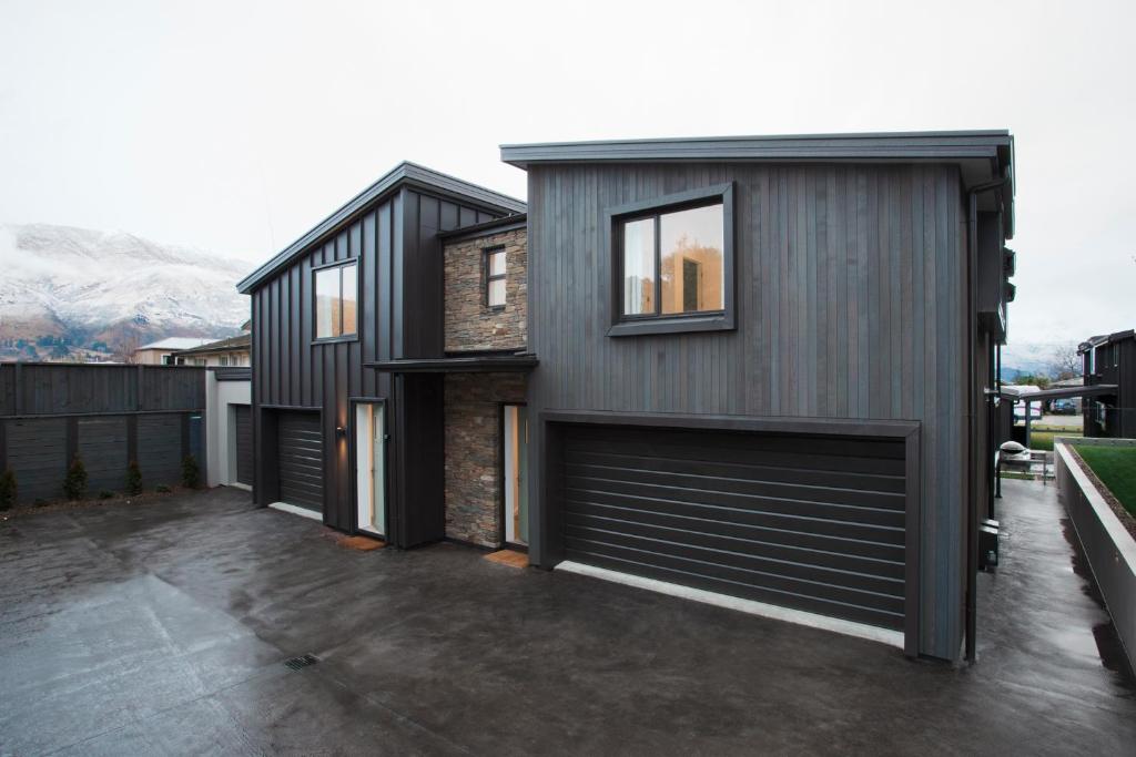 Dungarvon Street Apartments photo 2