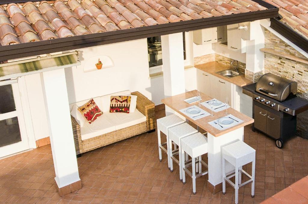 Rooftop Apartment photo 1