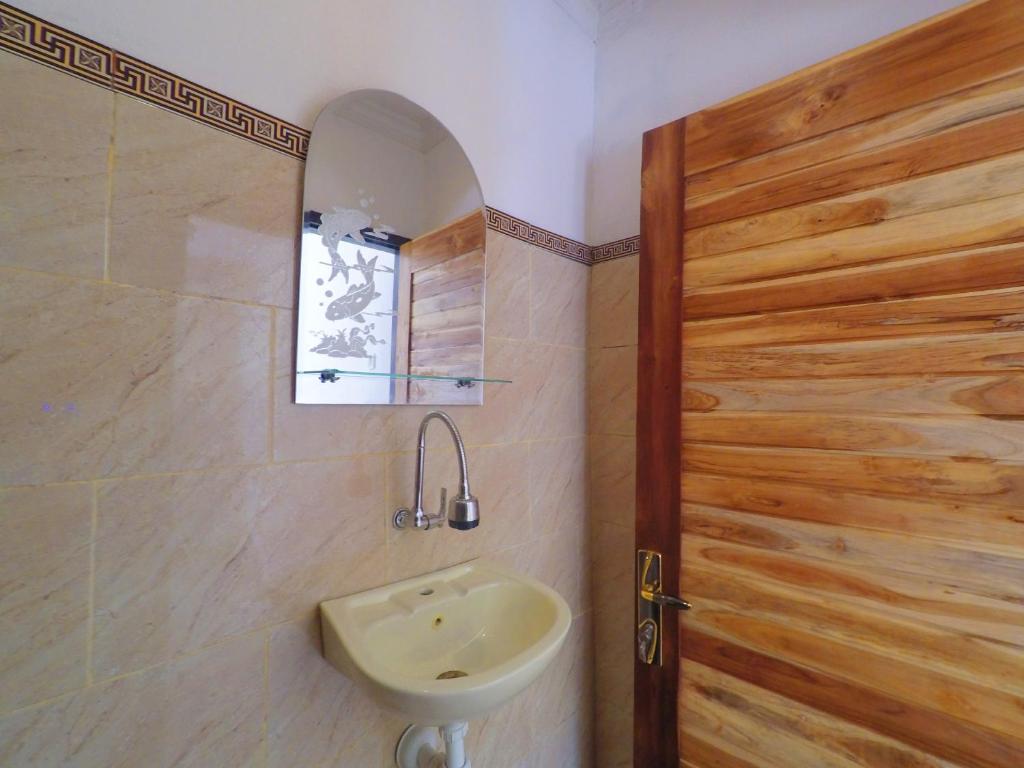 Двухместный (Двухместный номер с 1 кроватью и патио), Tropical Garden Inn