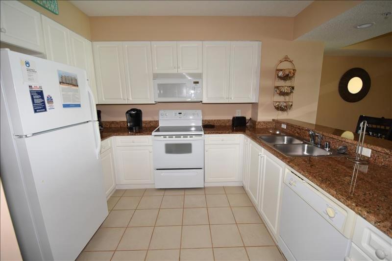 207 North Tower Condo photo 2