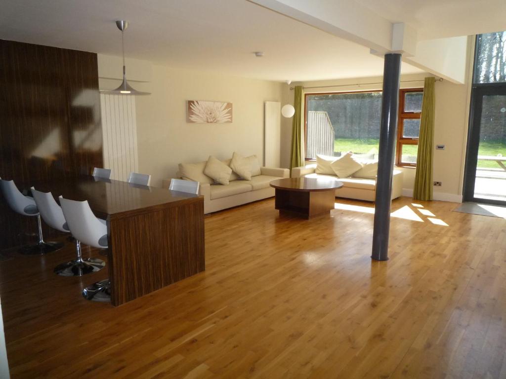 Castlemartyr Holiday Lodges 2 Bed photo 2