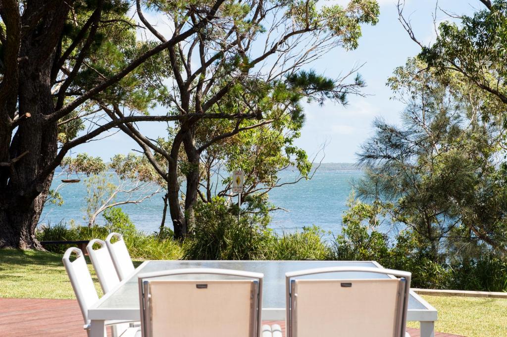 By the Beach B&B Self Contained Apartments photo 1