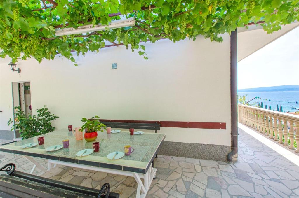 Apartments Mladen photo 3
