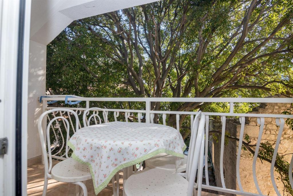 Apartments Antonija photo 3
