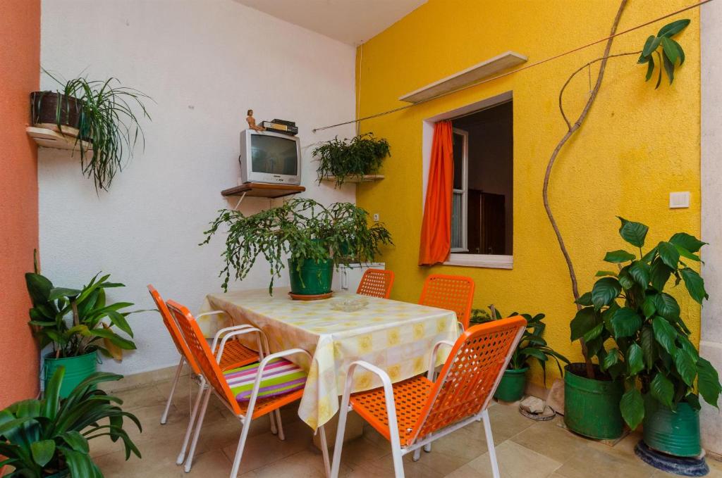 Apartments Franka photo 2