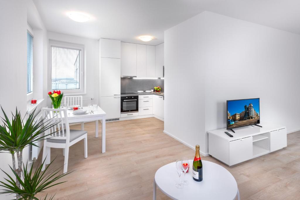 Апартаменты (Апартаменты с 1 спальней), CityWest Apartments