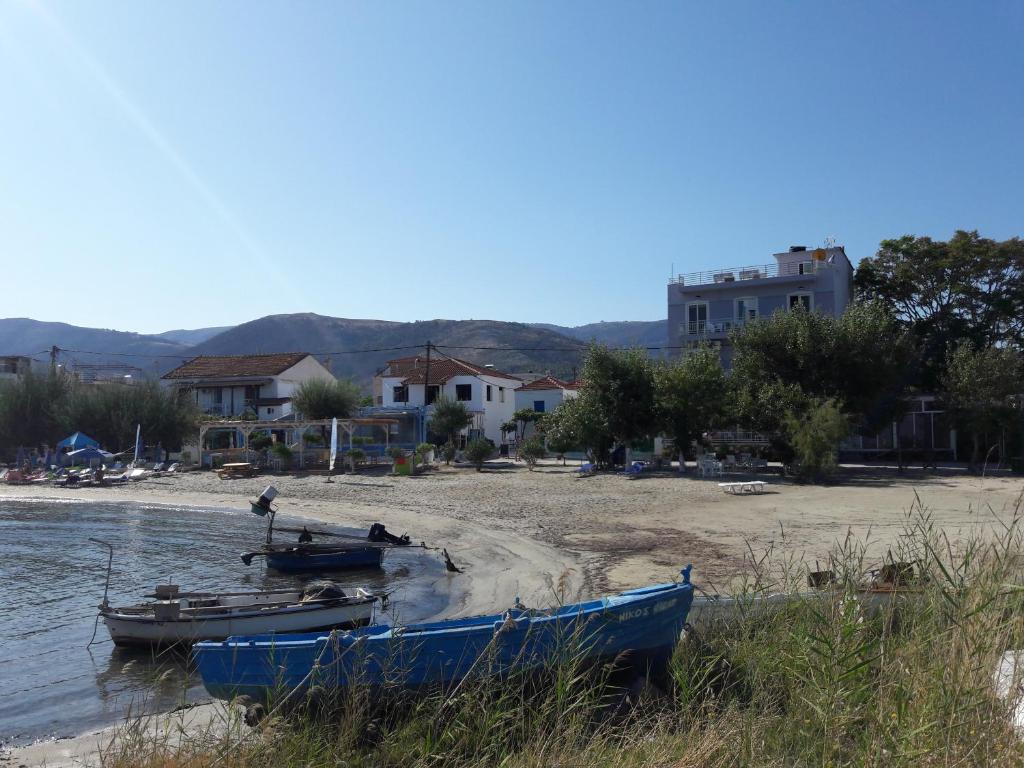 Hotel Prinos photo 2
