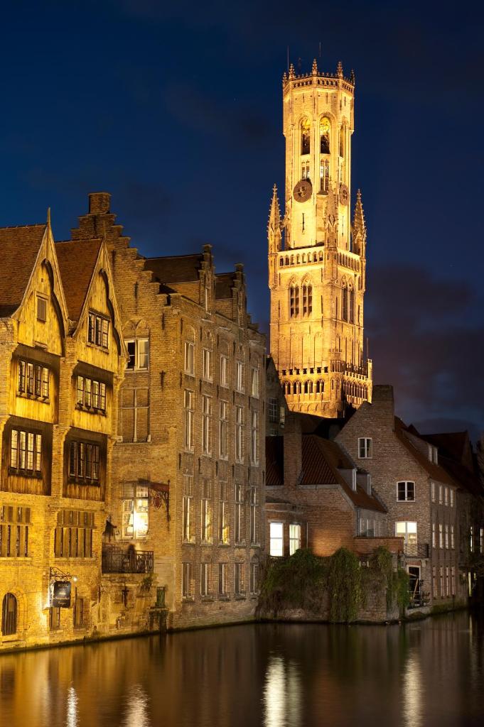 Hotel Bourgoensch Hof - Tap to explore photos