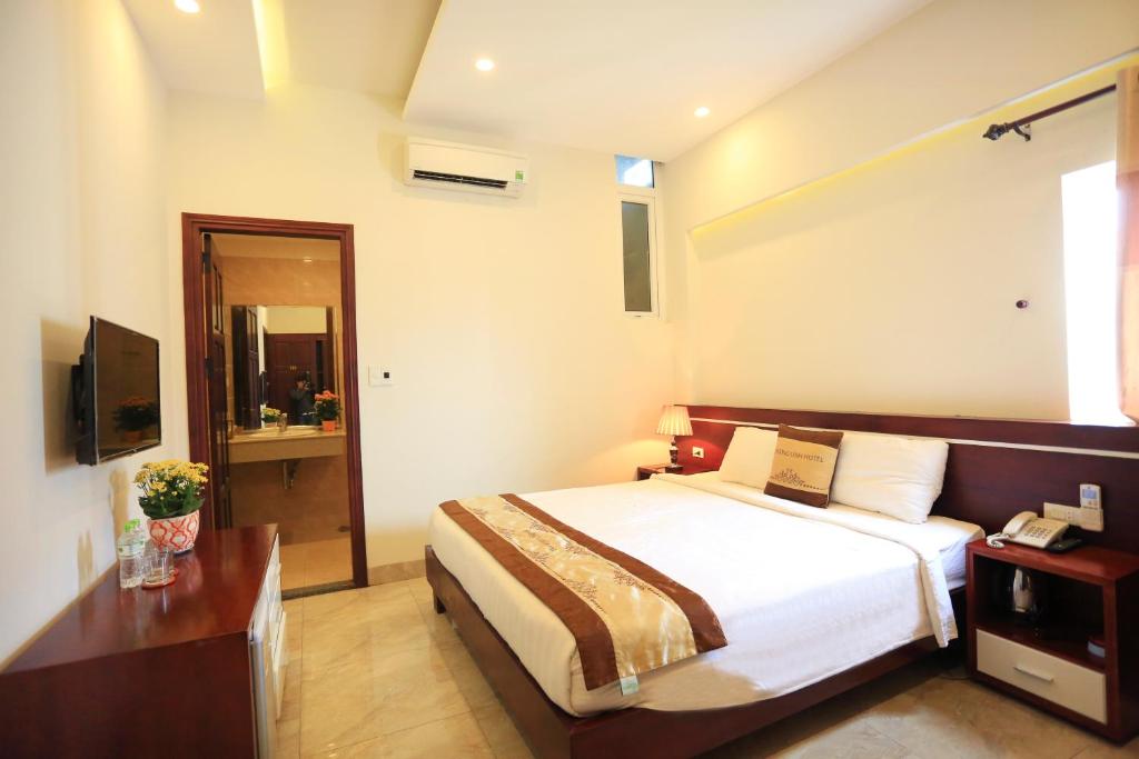 Phuong Linh Hotel