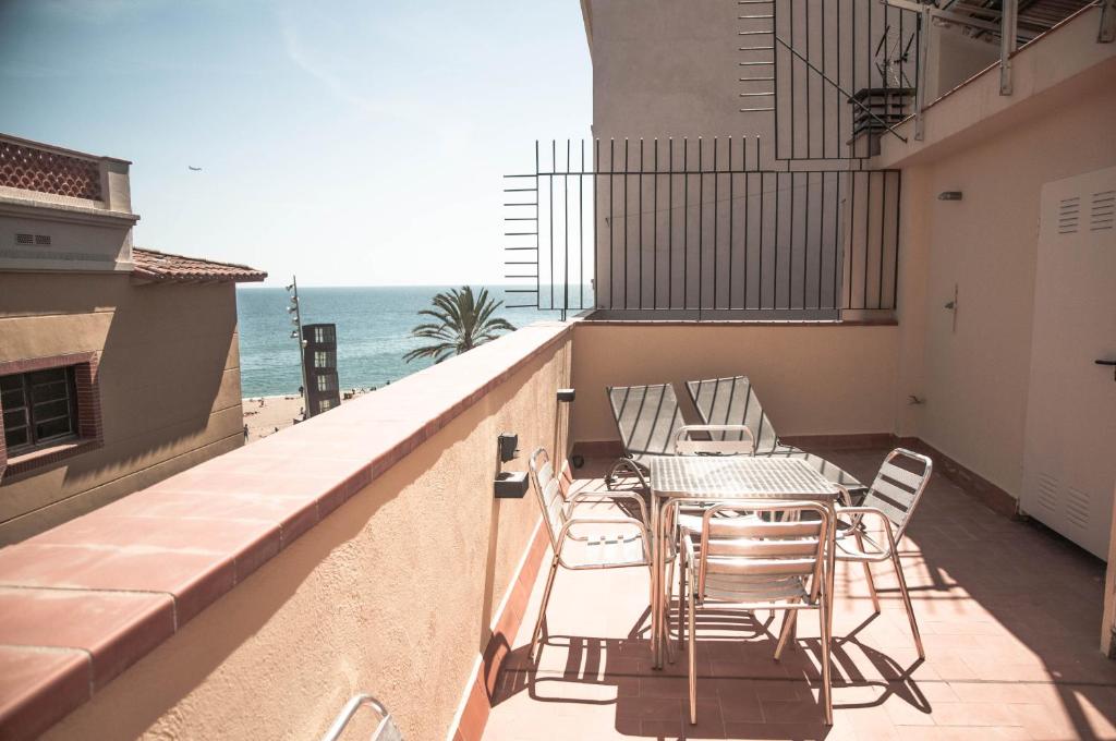 Barcelona Beach Apartments photo 1