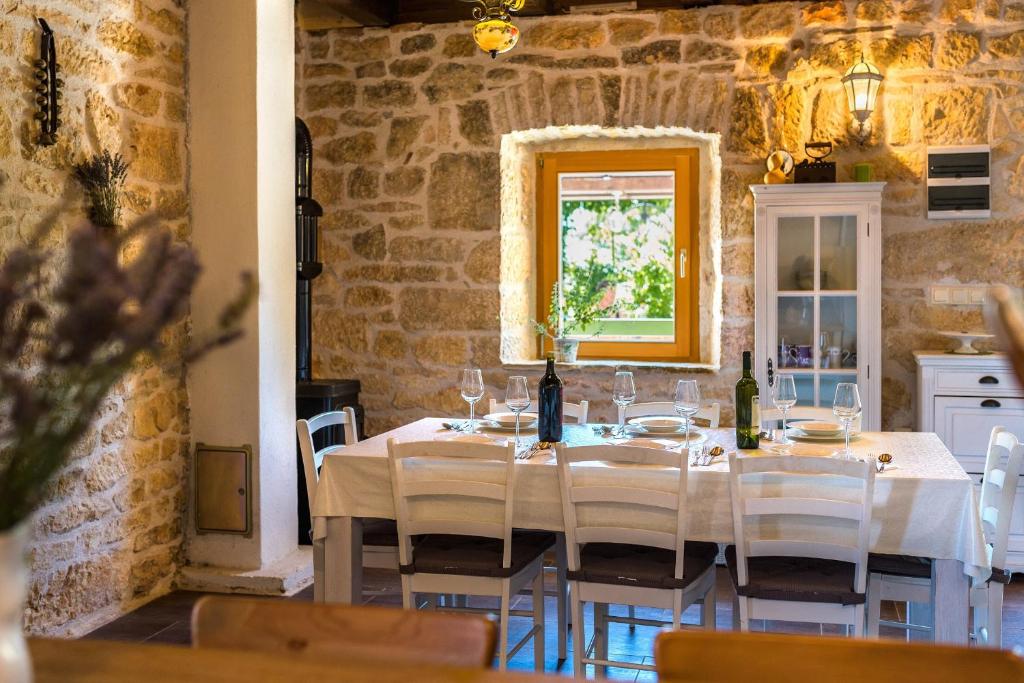 Rural house Mudrinic "Ivini dvori" photo 1