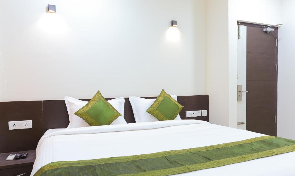 Двухместный ([Sanitized] Deluxe Double Room), Treebo Majestic Inn