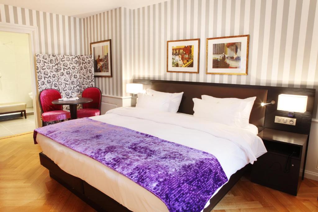 Двухместный (Улучшенный двухместный номер с 1 кроватью), Hôtel Ettenheim