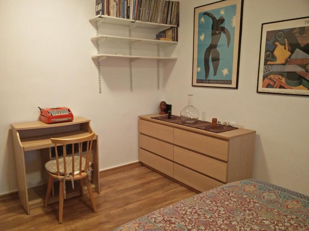 Herzelia Rooftop Special 2 Room Apartment photo 2