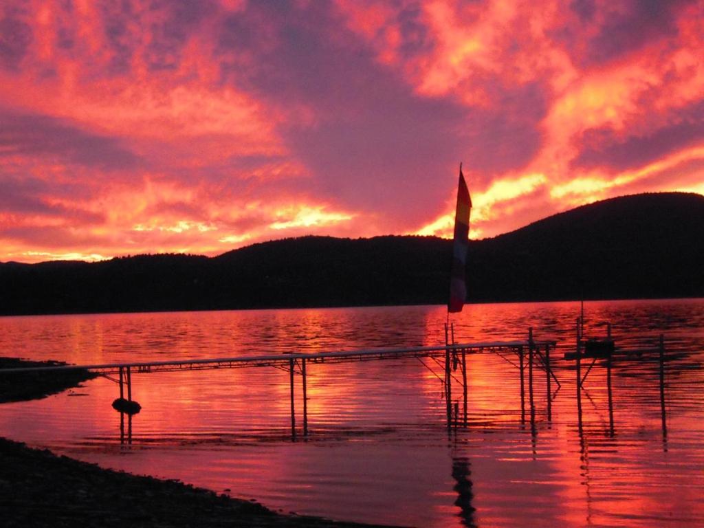 Breathtaking New Premier Lake Champlain Waterfront Escape! photo 2