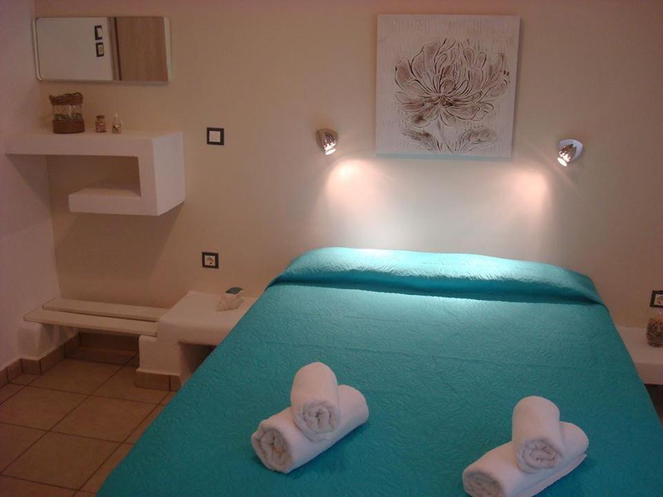 Smaragdi Studios and Rooms photo 4