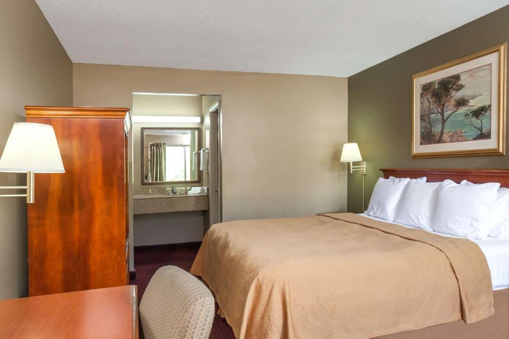 Knights Inn Lebanon photo 2