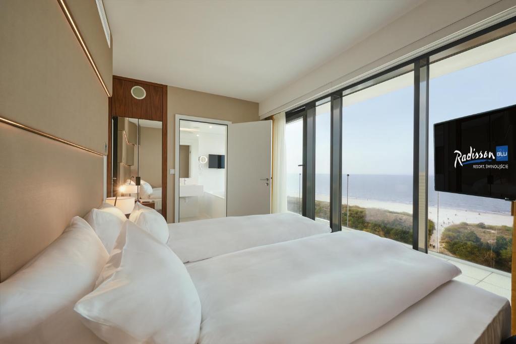 Сьюит (Люкс Blue Sky, вид на море), Radisson Blu Resort Swinoujscie