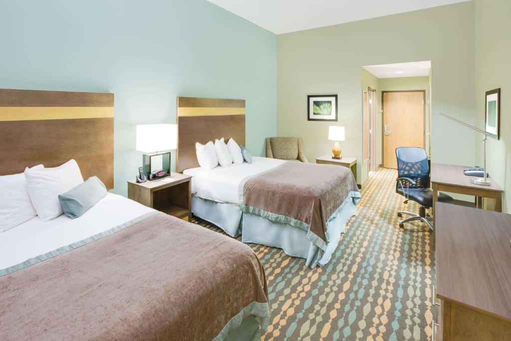 Wingate by Wyndham Bossier City photo 1