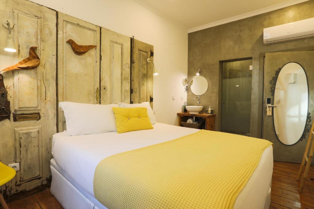 Двухместный (Улучшенный двухместный номер с 1 кроватью), 262 Boutique Hotel