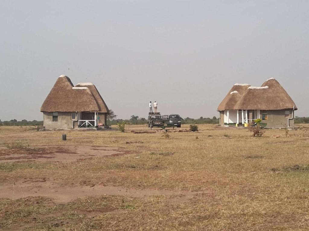 Kasenyi Lake Retreat & Campsite photo 3
