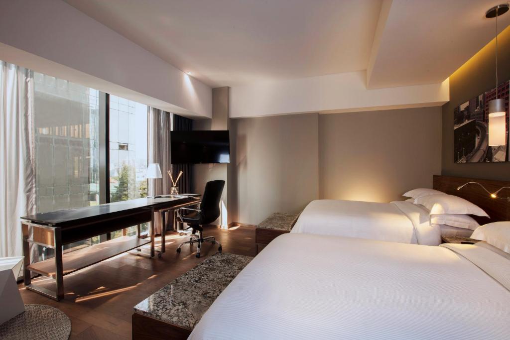 Сьюит (Представительский люкс), Krystal Grand Suites Insurgentes
