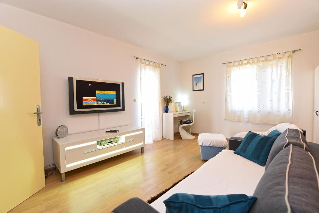 Apartment Monfiorenzo 1551 photo 2