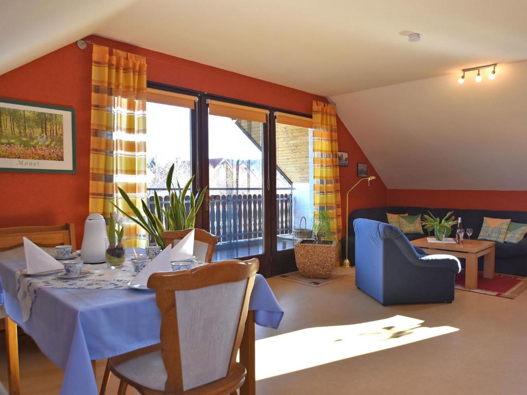 Quiet apartment in Merlsheim with balcony photo 2