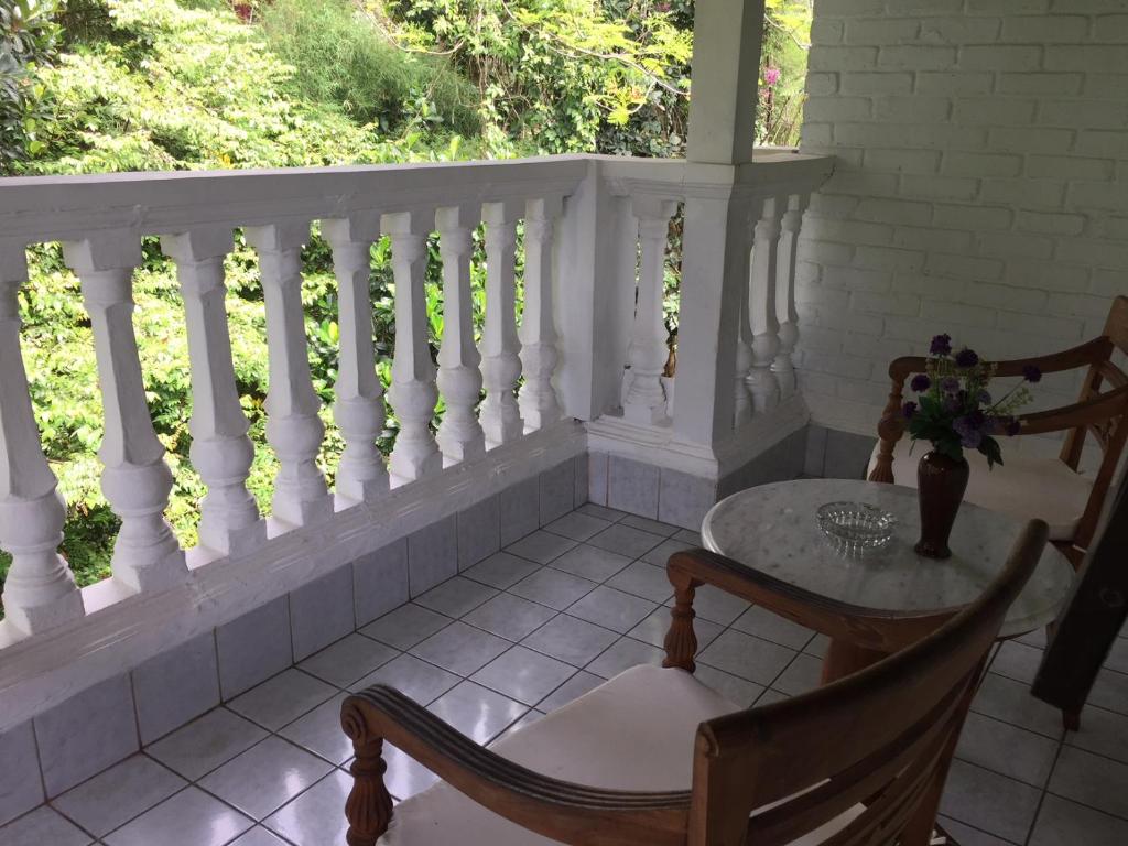 Двухместный (Двухместный номер с 1 кроватью и балконом), B&B Home Stay Griya Jungutan