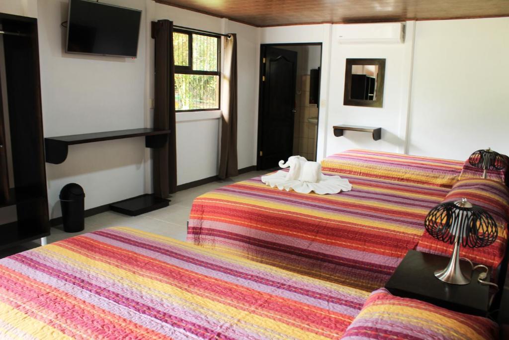 Hotel Arenal Country Inn photo 4