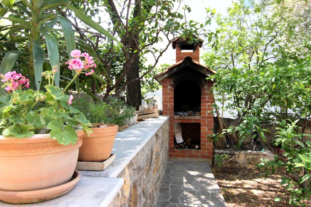 Villa Lahor with private pool photo 4