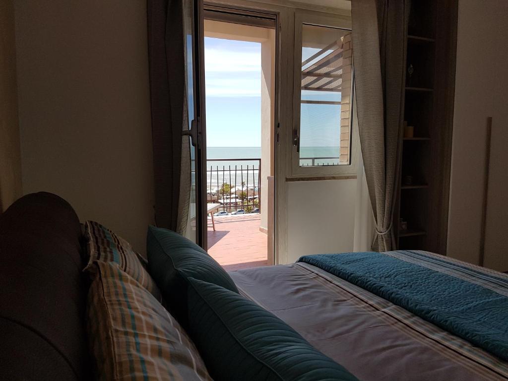 Mary's Penthouse photo 2