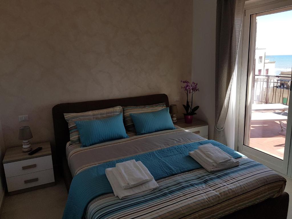 Mary's Penthouse photo 1