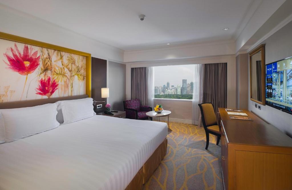 Трехместный (Двухместный номер с 1 кроватью), Dusit Thani Manila