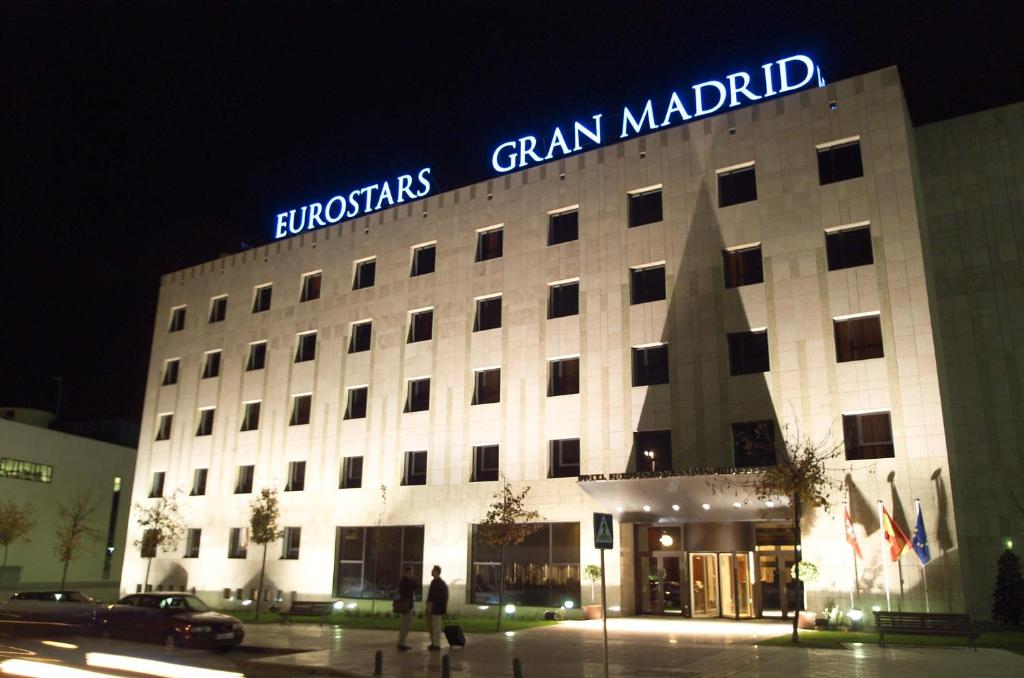 Eurostars Gran Madrid photo 2