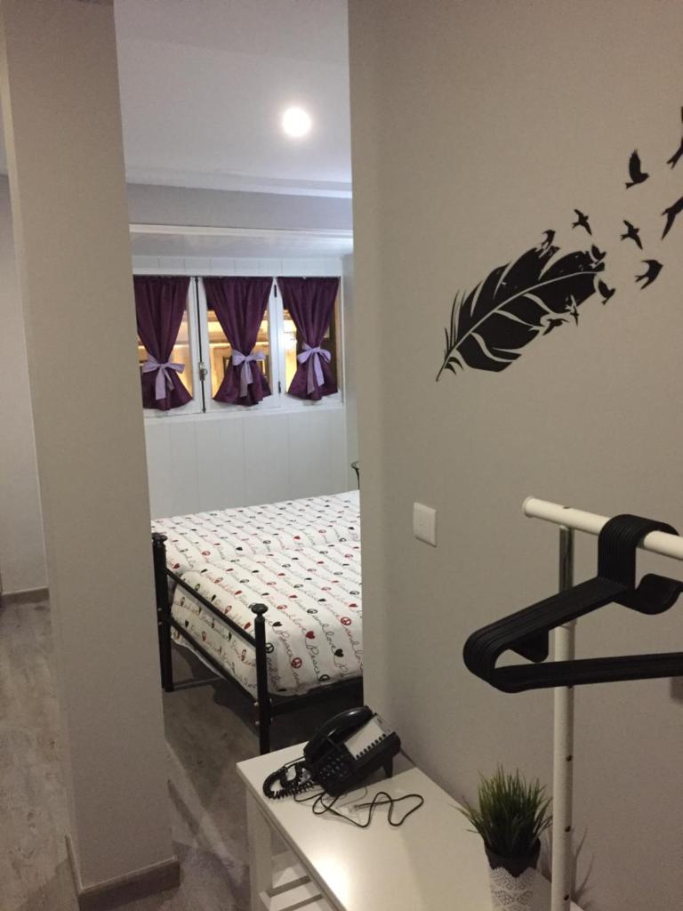 Четырехместный (Четырехместный номер), Golden Tram 242 Lisbonne Hostel
