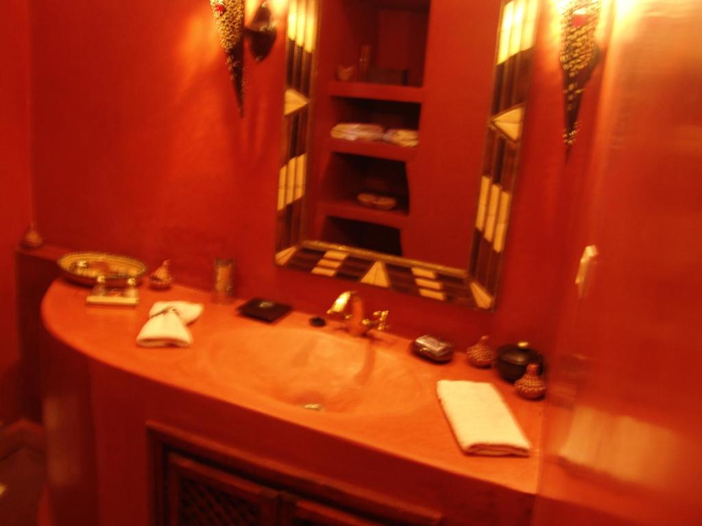 Сьюит (Люкс Zouina), Riad Les Nuits de Marrakech