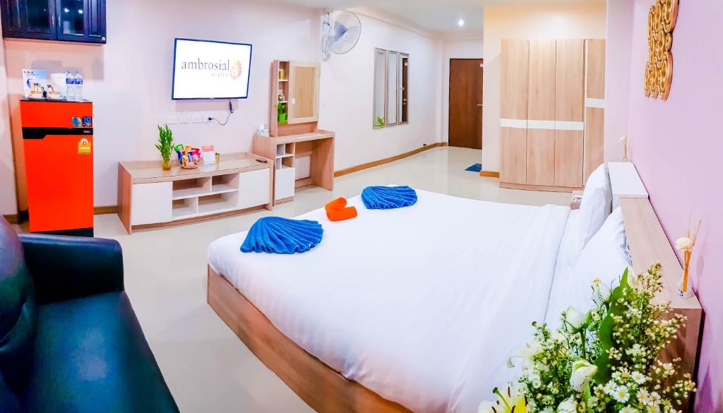 Сьюит (Люкс с балконом), Ambrosial Suites Premium Boutique Walking Street