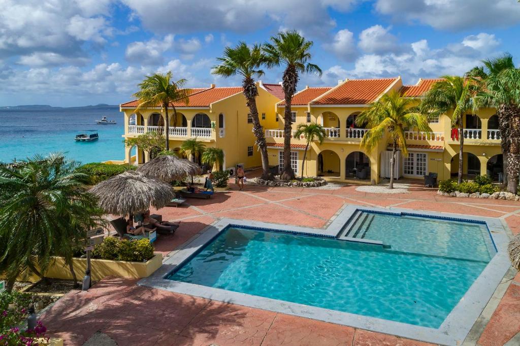 Buddy Dive Resort photo 1